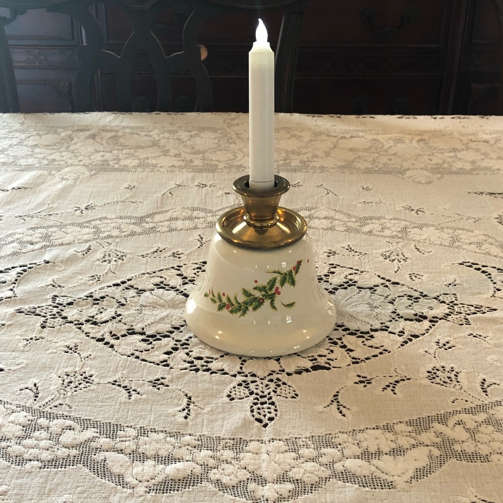 Teleflora Vintage Christmas Holly Candle Holder - Picture 3 of 15